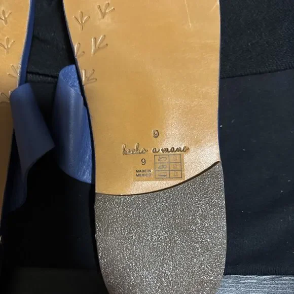 Beek Leather Toe-ring Sandal Blue  Women's Size 9 Rare Discontinued - Picture 7 of 7